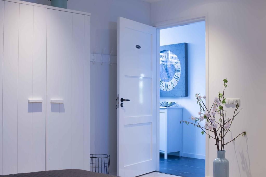 Appartement Aan De Veste 恩克赫伊曾 外观 照片